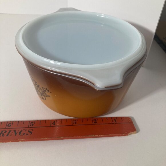 Vintage Pyrex Old Orchard 473 1 Qt Brown Covered Baking Dish Chip & scratches - Picture 13 of 13
